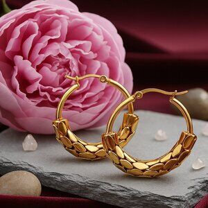Textured Mesh Hoop Earrings 18K Gold Plated Stainless Steel Statement Jewelry